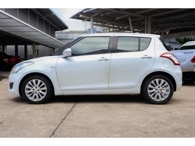 โตโยต้าชัวร์ รถบ้าน ฟรีดาวน์ Suzuki Swift 1.2 GLX A/T ปี 2012 ผ่อนเดือนละ 4,xxx บาท รูปที่ 4